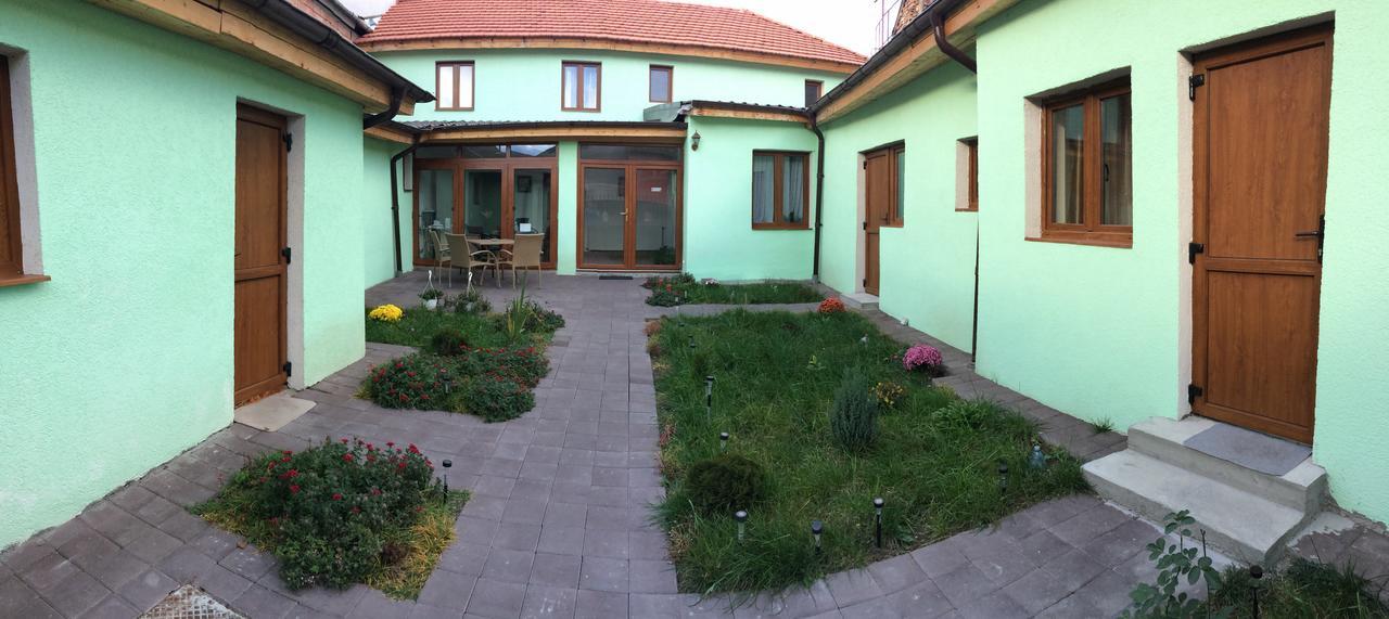 Casa Aurelia Acomodação com café da manhã Sibiu Exterior foto